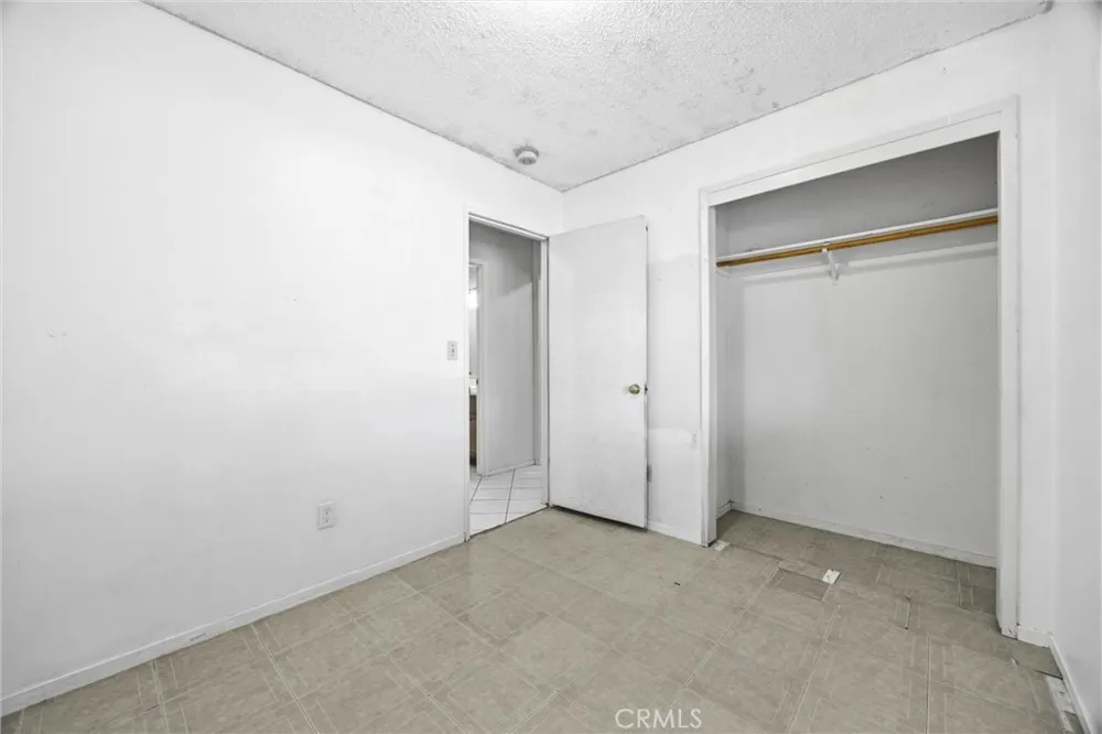 709 Crane Street Bakersfield, CA 93306