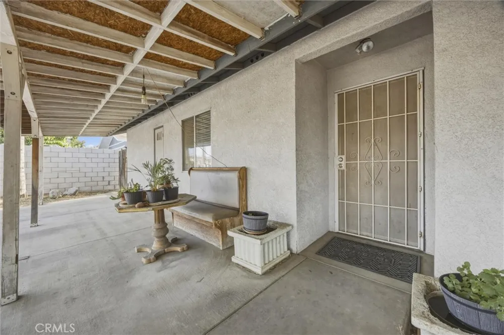 709 Crane Street Bakersfield, CA 93306