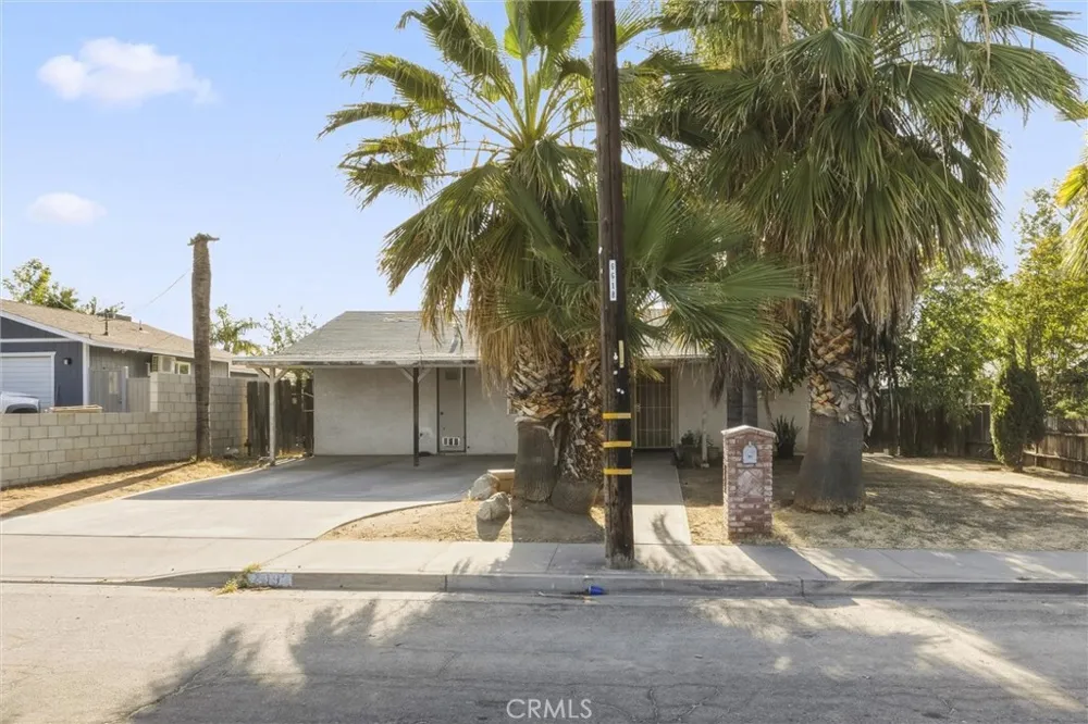 709 Crane Street Bakersfield, CA 93306