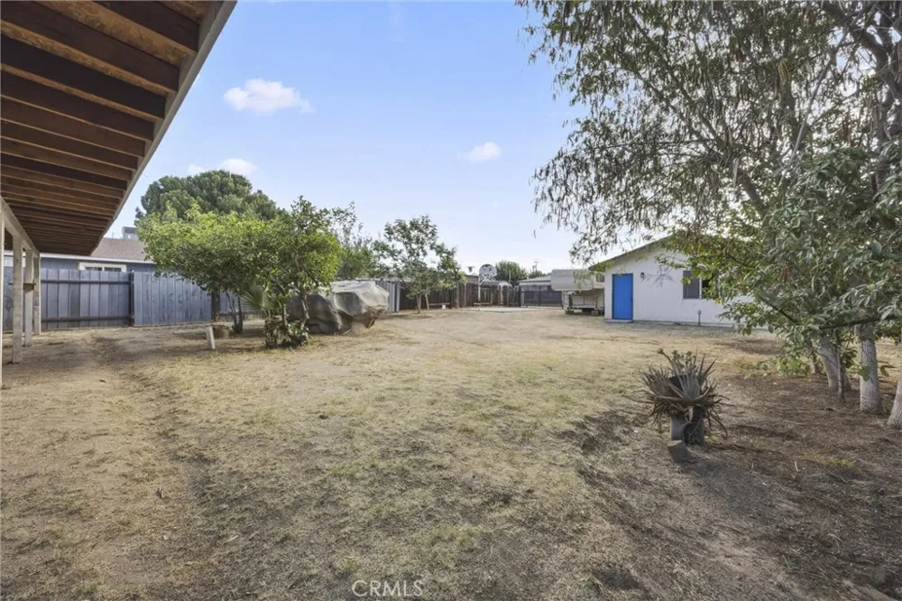 709 Crane Street Bakersfield, CA 93306