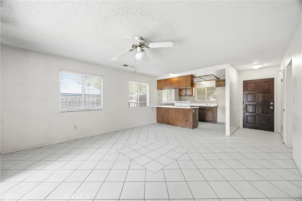 709 Crane Street Bakersfield, CA 93306