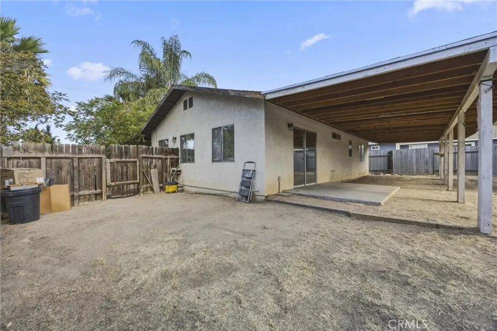709 Crane Street Bakersfield, CA 93306