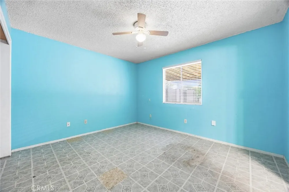 709 Crane Street Bakersfield, CA 93306