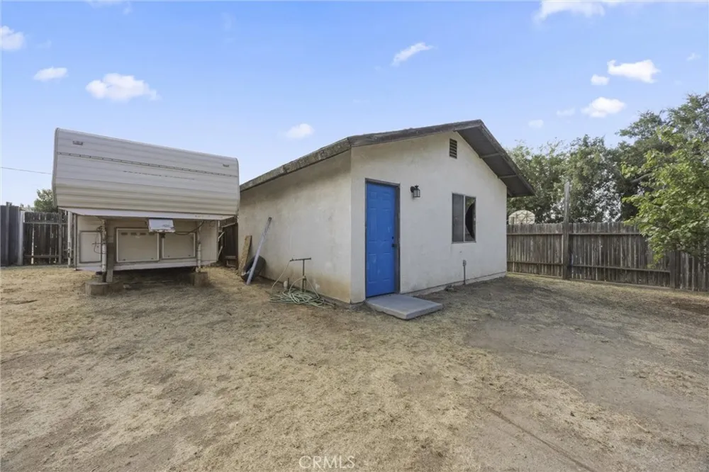 709 Crane Street Bakersfield, CA 93306