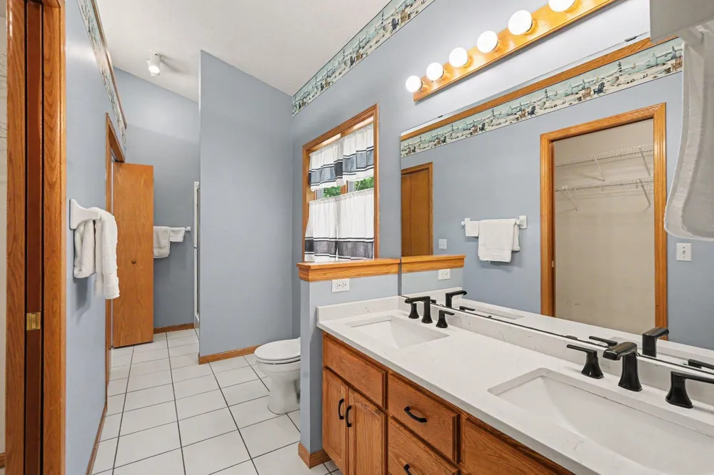 2306 174th Circle NW Andover, MN 55304