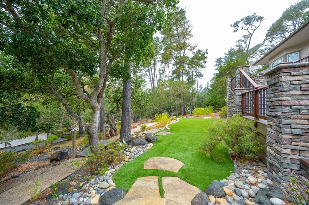 6445 Kathryn Cambria, CA 93428