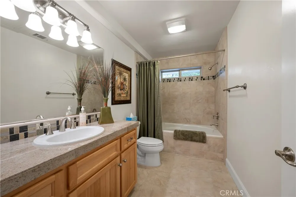 6445 Kathryn Cambria, CA 93428