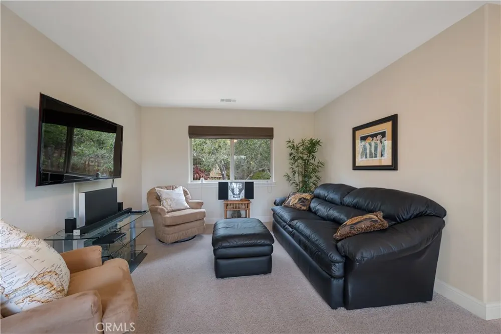 6445 Kathryn Cambria, CA 93428