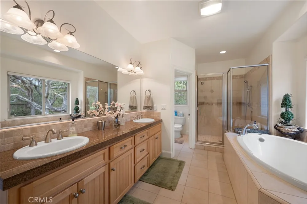 6445 Kathryn Cambria, CA 93428