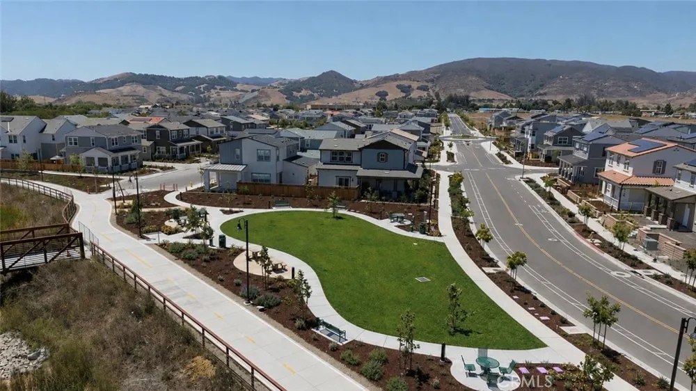 240 Foxtrot Court San Luis Obispo, CA 93401