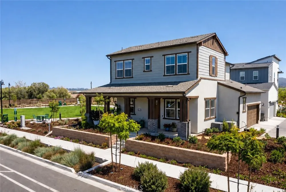240 Foxtrot Court San Luis Obispo, CA 93401