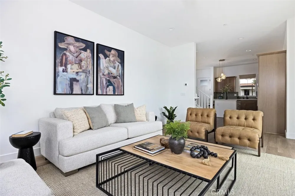 240 Foxtrot Court San Luis Obispo, CA 93401