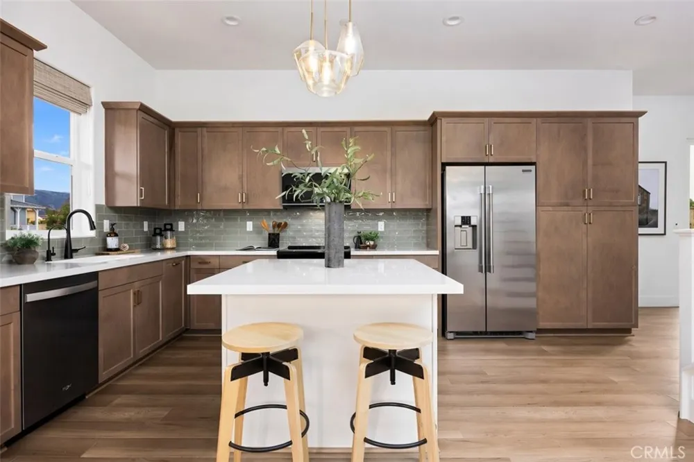 240 Foxtrot Court San Luis Obispo, CA 93401
