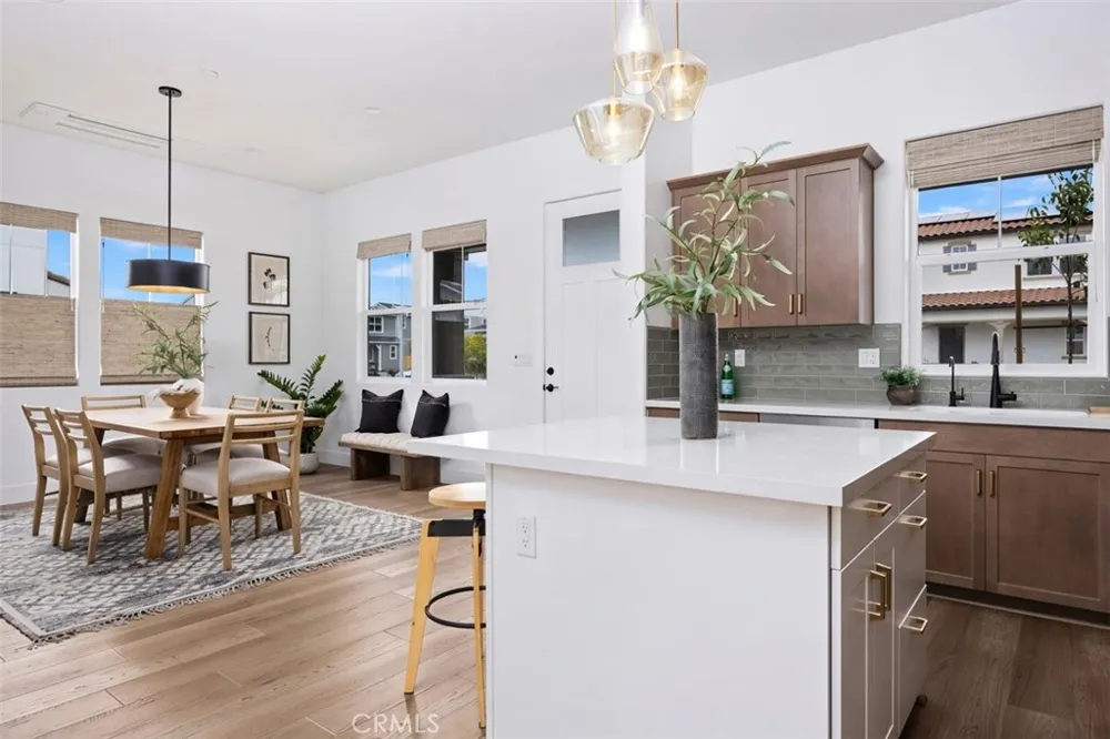 240 Foxtrot Court San Luis Obispo, CA 93401