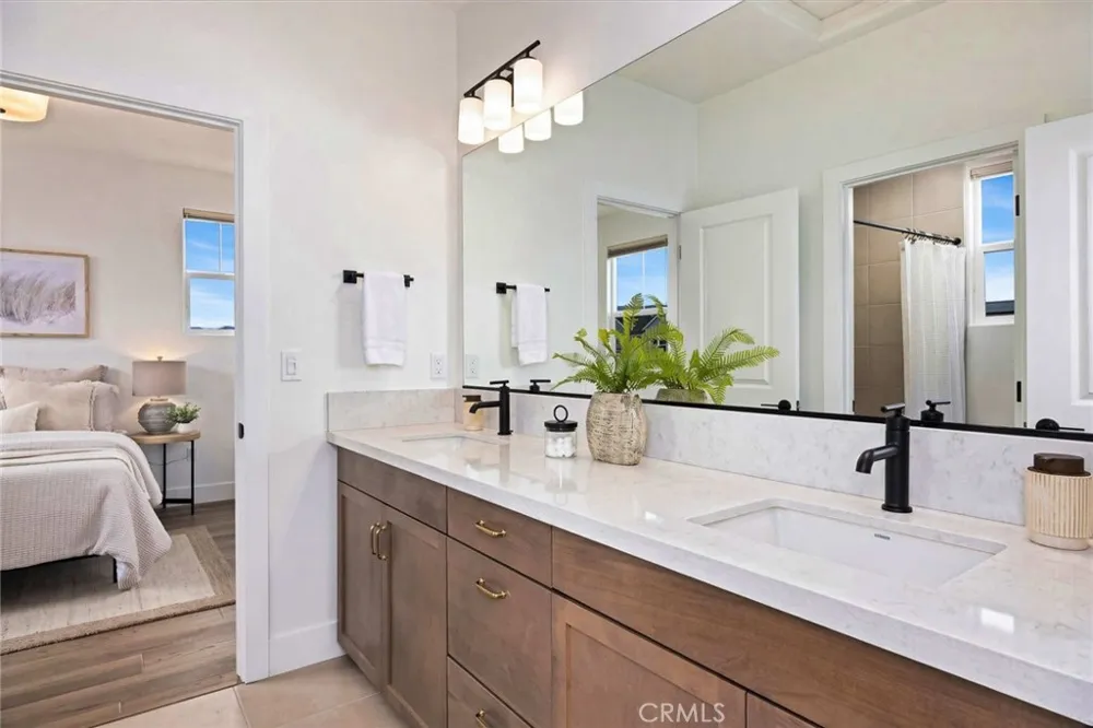240 Foxtrot Court San Luis Obispo, CA 93401