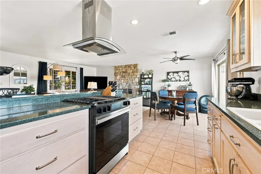 3937 Agena Way Lompoc, CA 93436