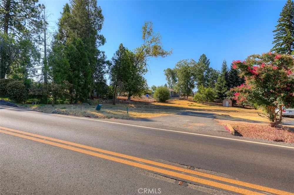 440 Valley View Paradise, CA 95969
