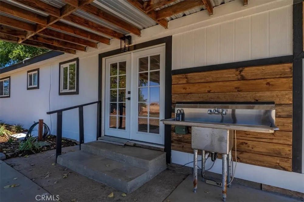 21618 Sacramento Red Bluff, CA 96080