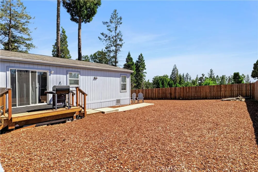13737 S Park Magalia, CA 95954