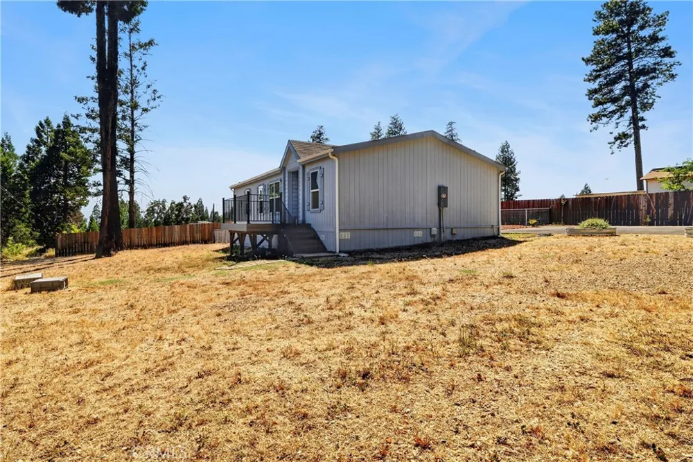 13737 S Park Magalia, CA 95954