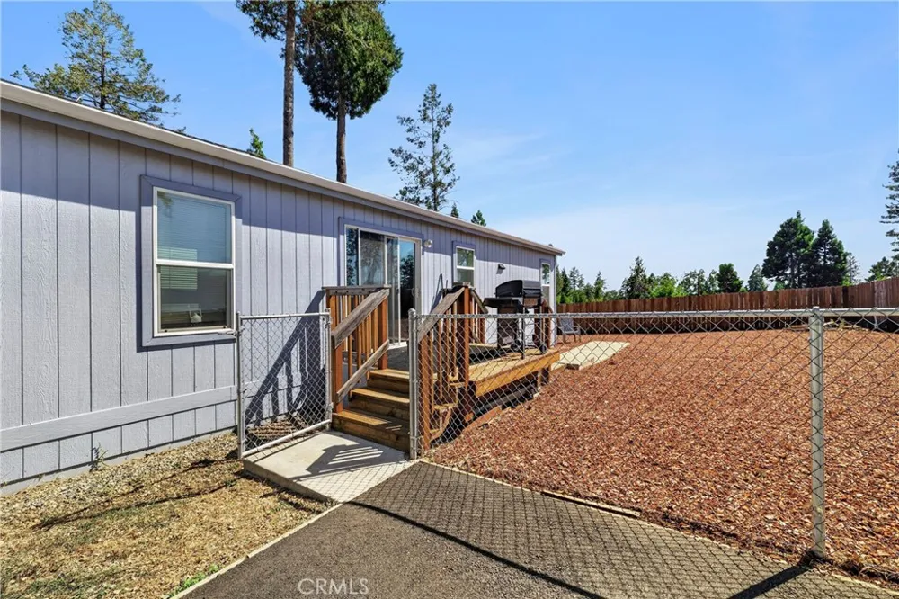 13737 S Park Magalia, CA 95954