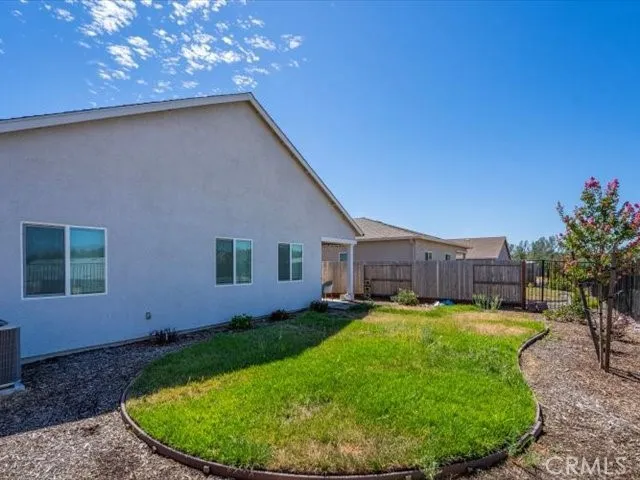 2782 Austere Avenue Redding, CA 96003