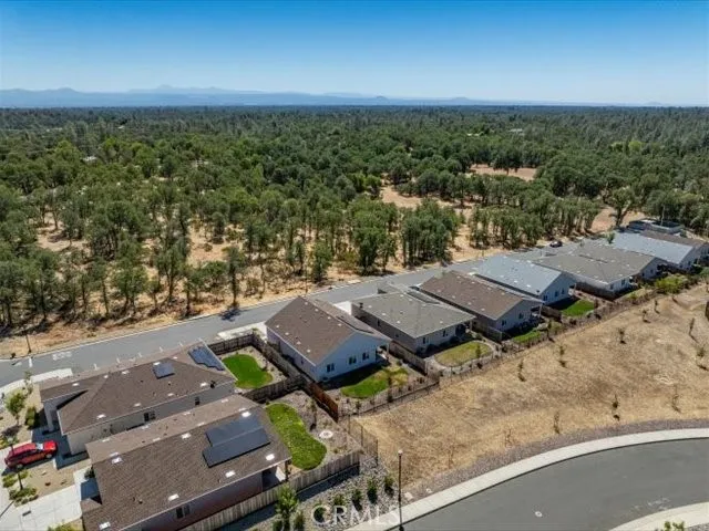 2782 Austere Avenue Redding, CA 96003