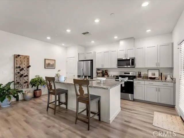 2782 Austere Avenue Redding, CA 96003