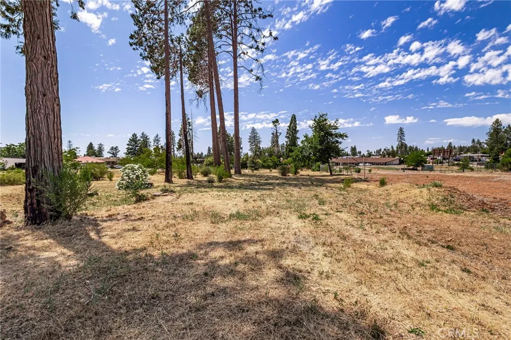 5907 Almond Paradise, CA 95969