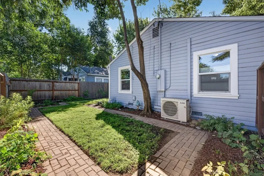 1826 Magnolia Chico, CA 95926