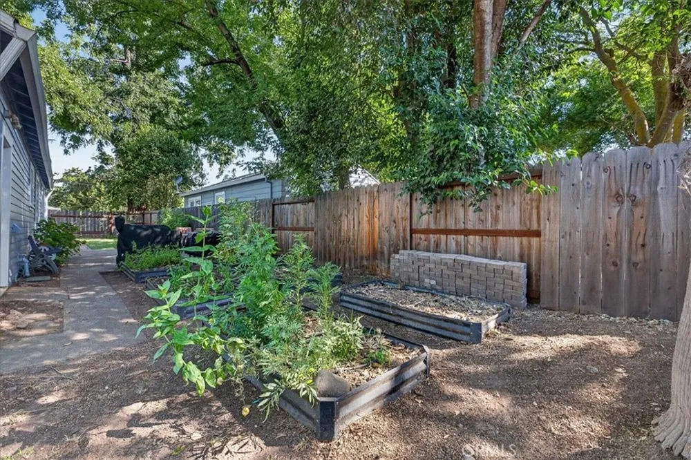 1826 Magnolia Chico, CA 95926