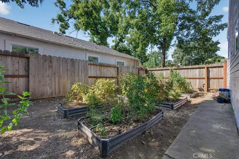1826 Magnolia Chico, CA 95926