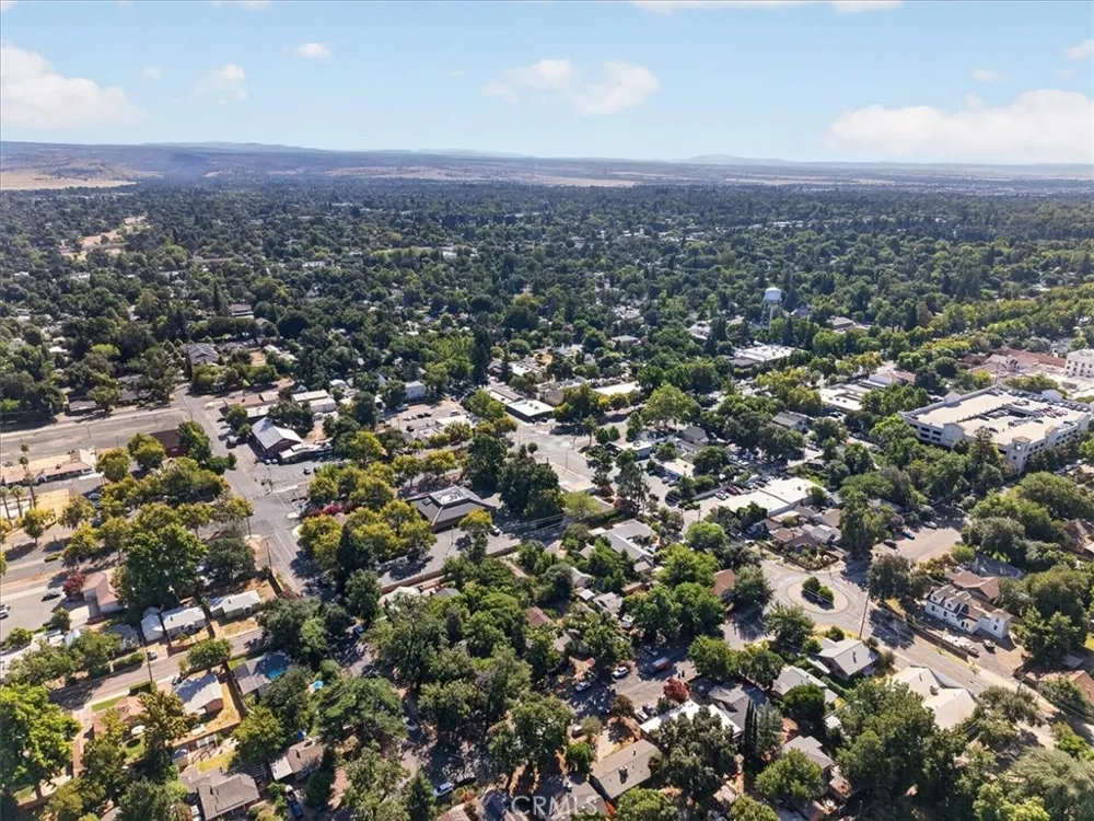 1826 Magnolia Chico, CA 95926