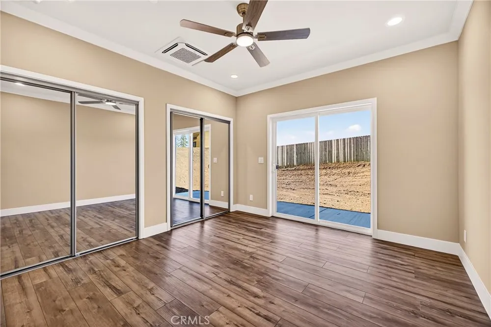 1439 Powell Paradise, CA 95969