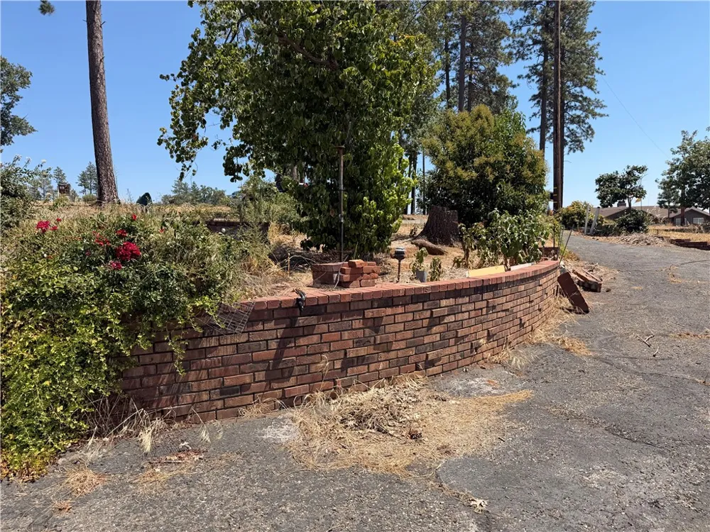 5689 Brookview Way Paradise, CA 95969