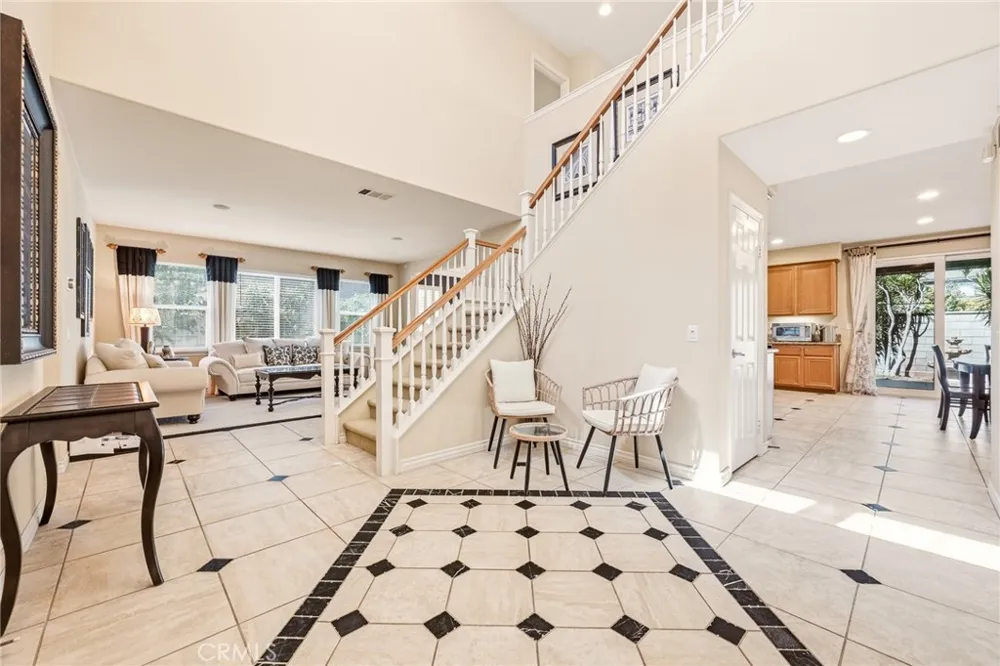 6981 Wild Lupine Road Eastvale, CA 92880