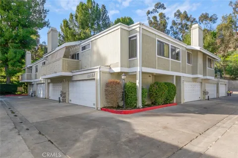 22127 Burbank #7