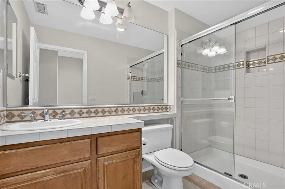 11217 Ravenna Porter Ranch, CA 91326