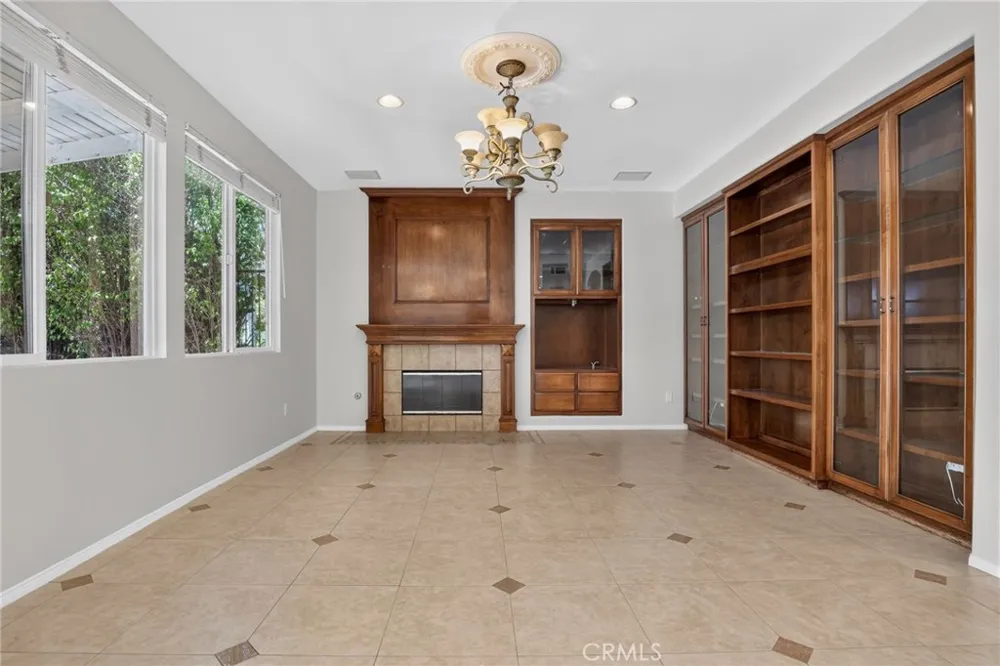 11217 Ravenna Porter Ranch, CA 91326