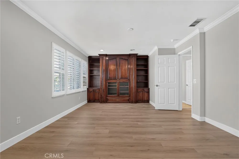 11217 Ravenna Porter Ranch, CA 91326