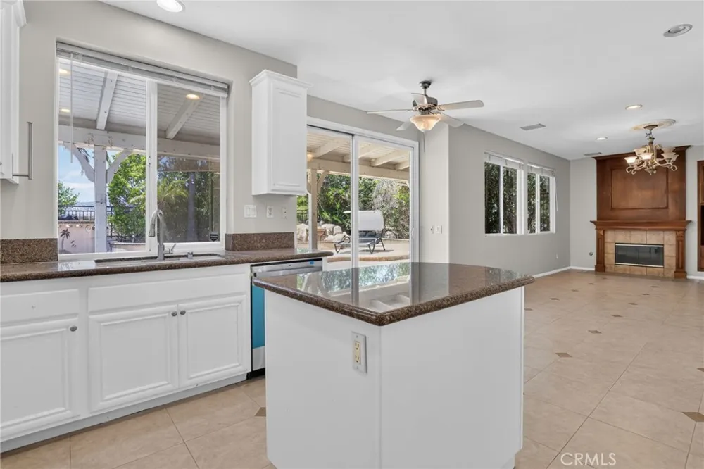 11217 Ravenna Porter Ranch, CA 91326