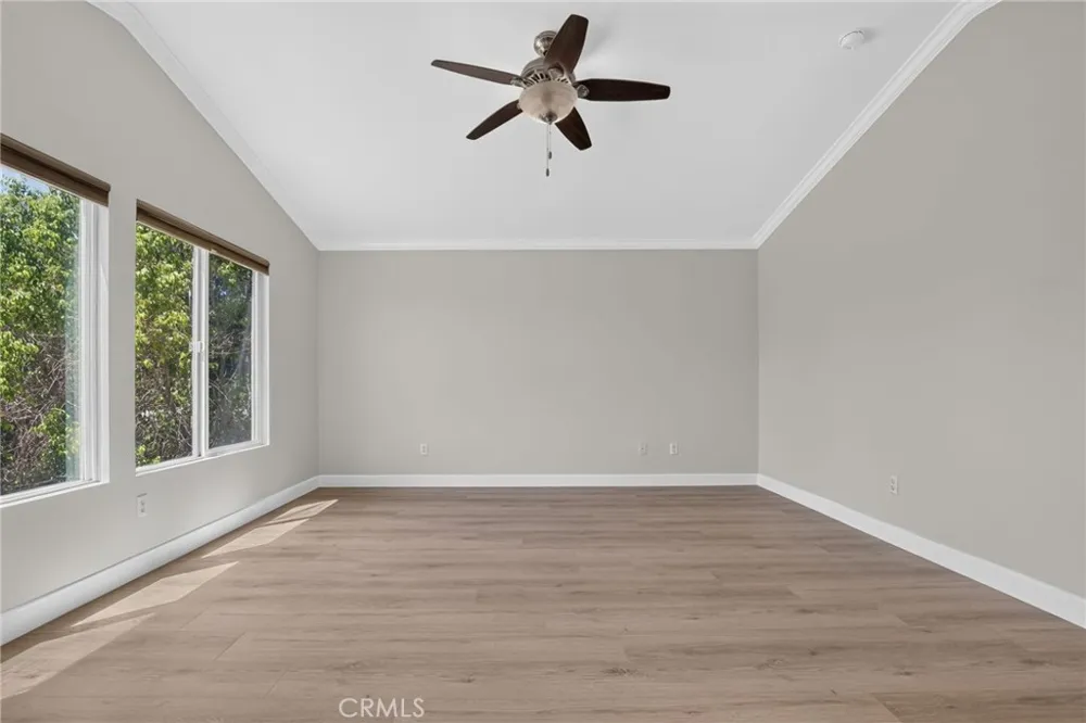 11217 Ravenna Porter Ranch, CA 91326