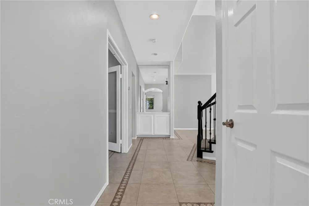 11217 Ravenna Porter Ranch, CA 91326