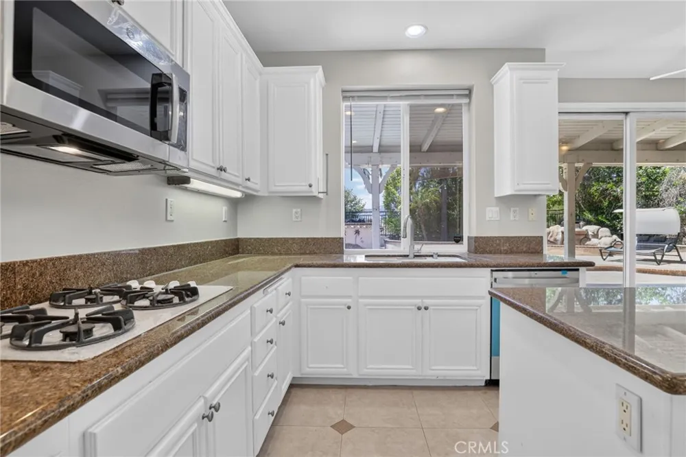 11217 Ravenna Porter Ranch, CA 91326