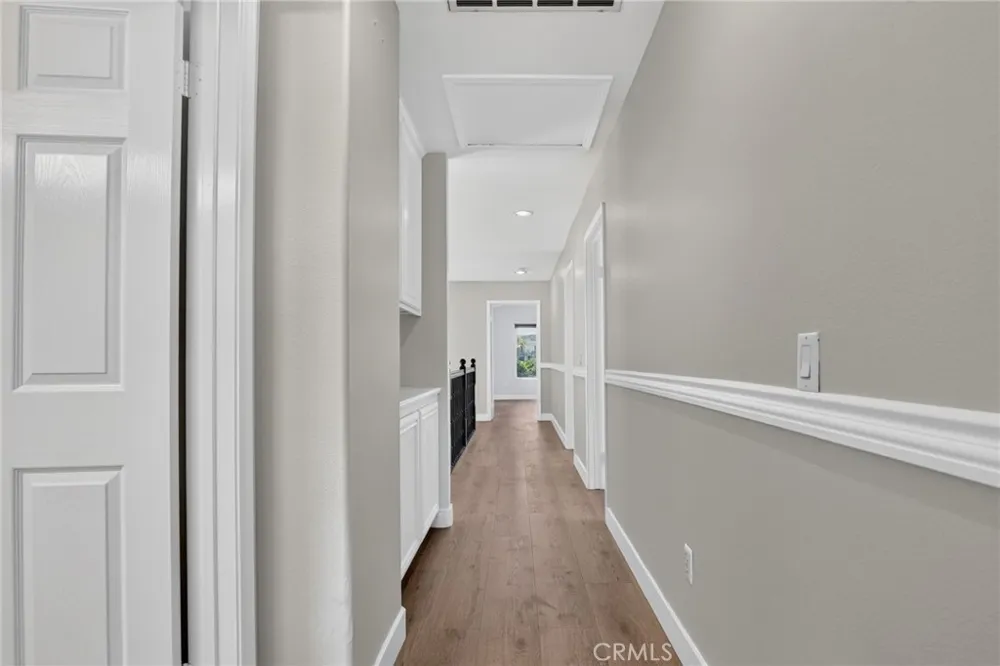 11217 Ravenna Porter Ranch, CA 91326
