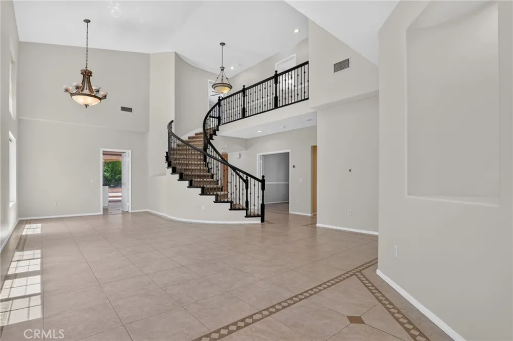 11217 Ravenna Porter Ranch, CA 91326