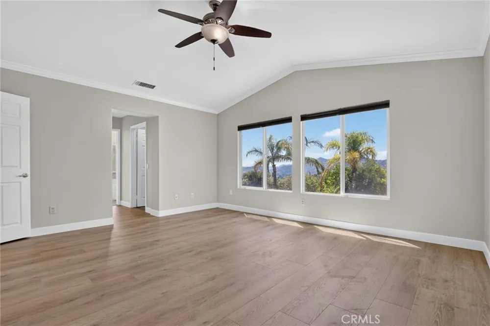 11217 Ravenna Porter Ranch, CA 91326