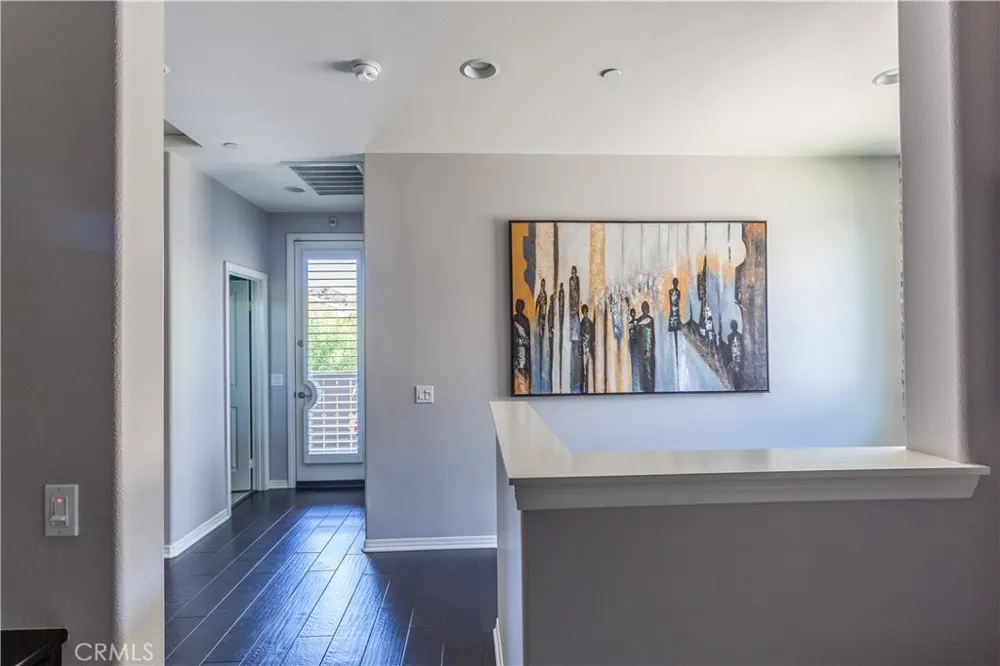 28502 Vista Del Rio Valencia, CA 91354