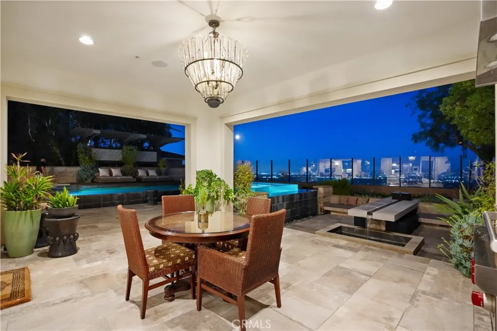 11735 Manchester Way Porter Ranch, CA 91326