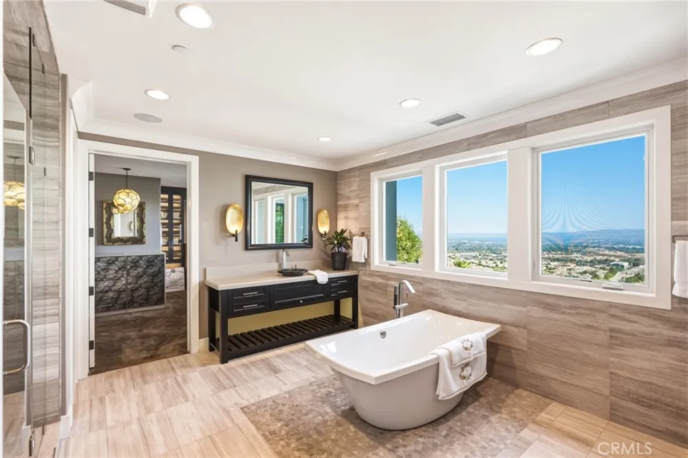 11735 Manchester Way Porter Ranch, CA 91326